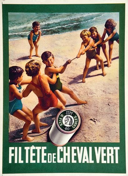Children at the Beach - Cheval Vert Imprimerie...