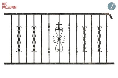 From the Palladium Bus



Wrought iron railing



H...
