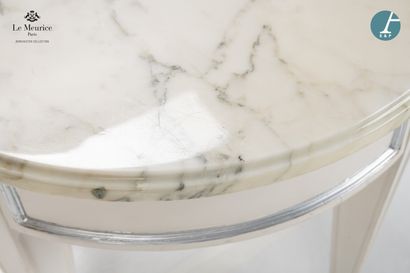 En provenance de l'Hôtel Le Meurice.
Table...