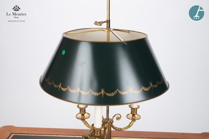 En provenance de l'Hôtel Le Meurice.
Lampe...