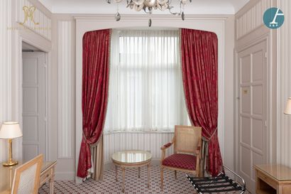 En provenance de l'Hôtel Métropole (Bruxelles)...