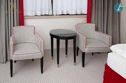 From the Metropole Hotel (Brussels): 
Complete...