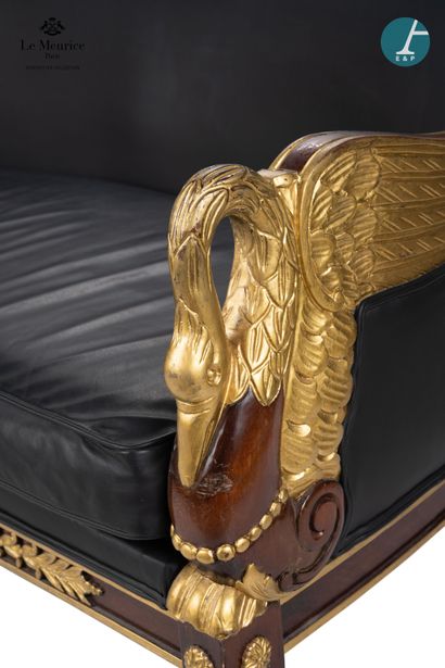 En provenance de l'Hôtel Le Meurice.
Philippe...