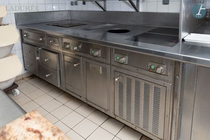 From the House of Ladurée - Kitchen.

Stainless...