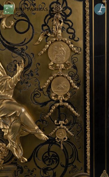 Bas d'armoire d'après les armoires à médailles...