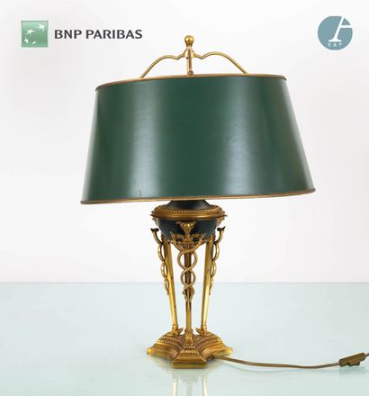 Lampe de bureau, le fût en bronze doré et...