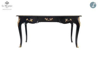 From the Hotel Le Meurice - Room 409

Black...