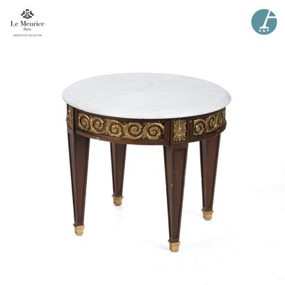 En provenance de l'Hôtel Le Meurice.
Table...