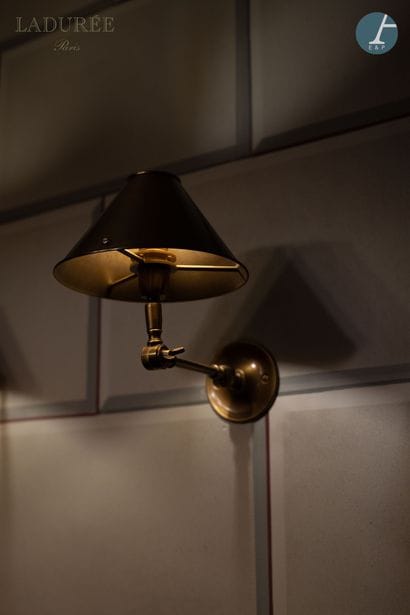 En provenance de la Maison Ladurée - 1er...