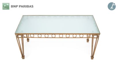 TRAVAIL MODERNE NEOCLASSIQUE
Table basse...