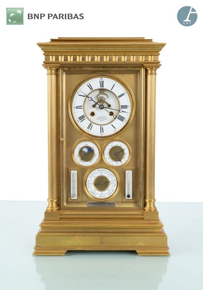 Mantelpiece clock with gilt bronze bell....