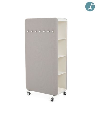 Vestiaire roulant tissu gris avec étagères...