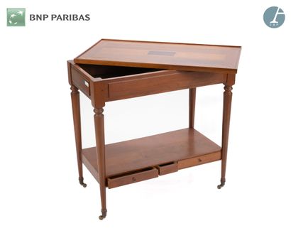 Serving table with swivel top, 
Structure...