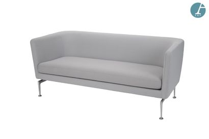 VITRA
Sofa, metal frame, light gray fabric...