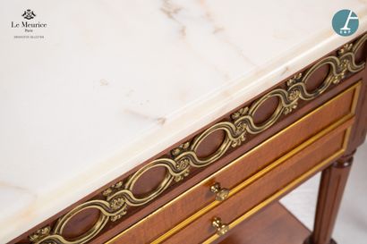 En provenance de l'Hôtel Le Meurice.
Lot...