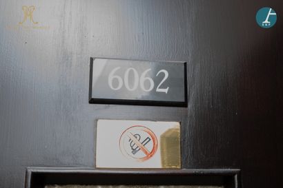 From the Metropole Hotel (Brussels): 
Complete...
