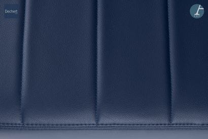 WIESNER HAGER Publisher

Corner sofa in navy...
