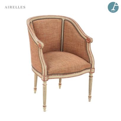 From Bastide de Gordes
Desk armchair, gondola...