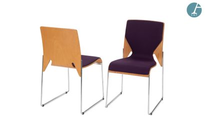 SEDUS
Ensemble de dix chaises le piètement...