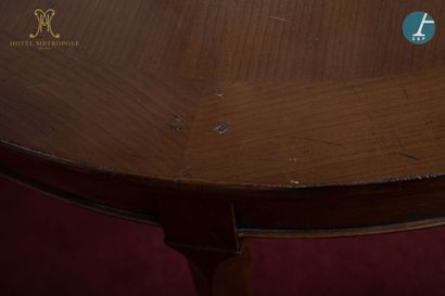 En provenance de la Suite Isadora DUNCAN...