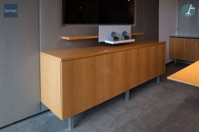 Paire de buffets en bois naturel et bois...