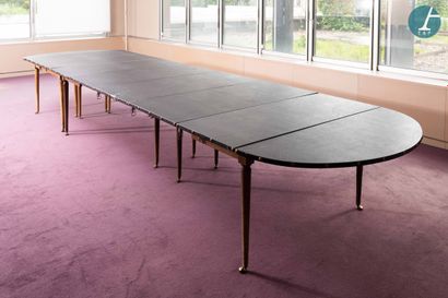 Table de salle à manger, le plateau composé...