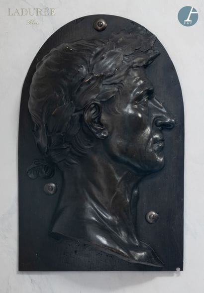 En provenance de la Maison Ladurée - 1er...