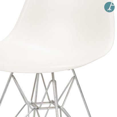 Charles et Ray EAMES (Designers) (1907-1978/1912-1988)...