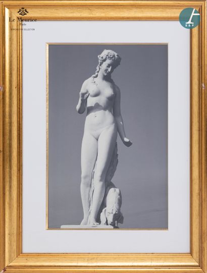 En provenance de l'Hôtel Le Meurice.
Lot...