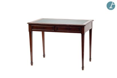 Bureau en acajou et placage d’acajou, dessus...
