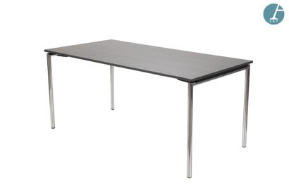 CASALA
Paire de tables, piètement pliable...