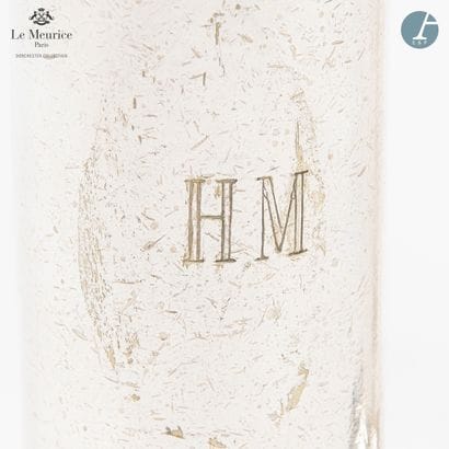 En provenance de l'Hôtel Le Meurice

Lot...