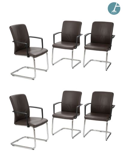STEELCASE 
Ensemble de six fauteuils de réunion,...