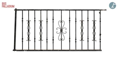 From the Palladium Bus



Wrought iron railing



H...