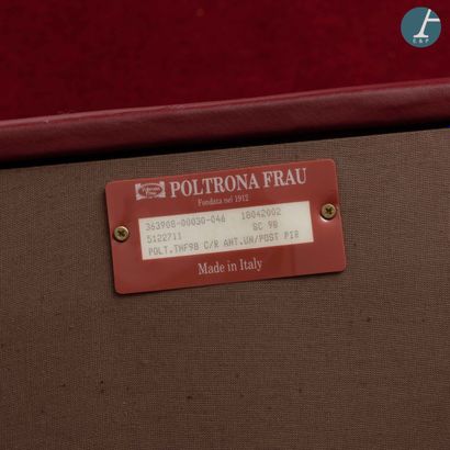 TITO AGNOLI (né en 1931) pour POLTRONA FRAU...