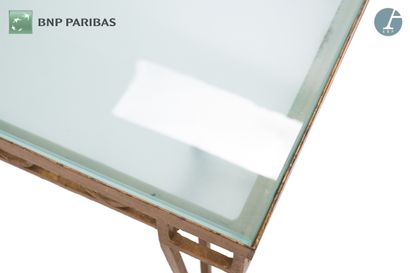 TRAVAIL MODERNE NEOCLASSIQUE
Table basse...