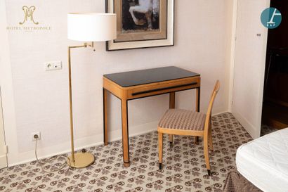 From the Metropole Hotel (Brussels): 
Complete...