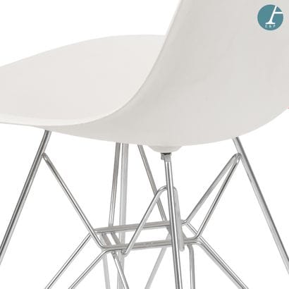 Charles and Ray EAMES (Designers) (1907-1978/1912-1988)...