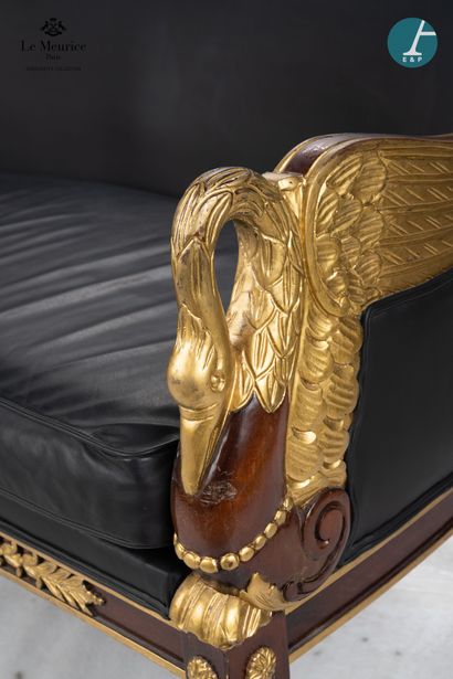 En provenance de l'Hôtel Le Meurice.
Philippe...