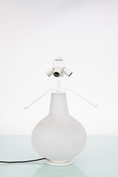 MAX INGRAND - FONTANA ARTE
Paire de lampes...