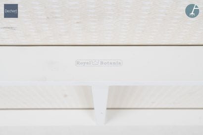 ROYAL BOTANIA Lighting Editor

Rectangular...