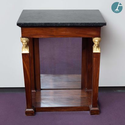 Petite console en acajou et placage d'acajou,...