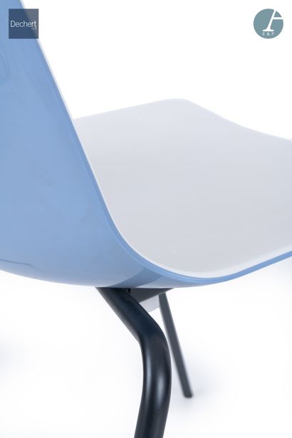 WIESNER HAGER Editeur

Lot de six chaises...
