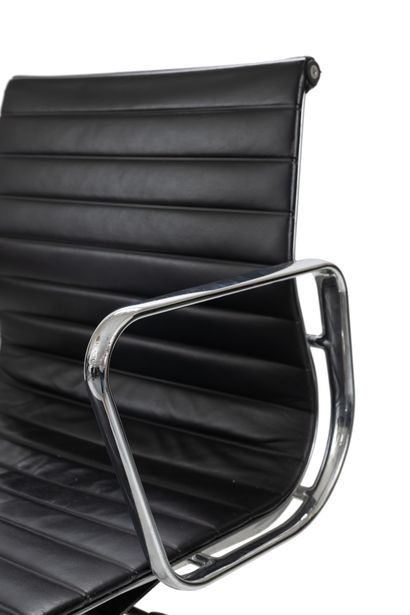 CHARLES RAY EAMES (1907-1978 1912-1988) DESIGNER...