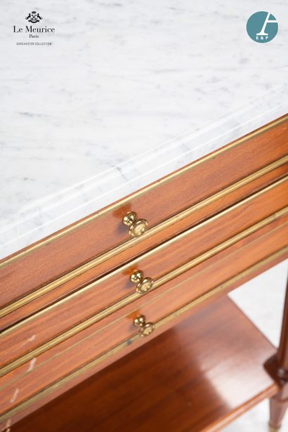 En provenance de l'Hôtel Le Meurice.
Paire...