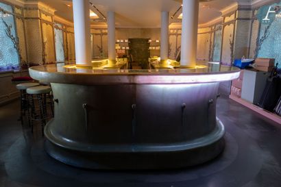 En provenance de la Maison Ladurée - Bar...