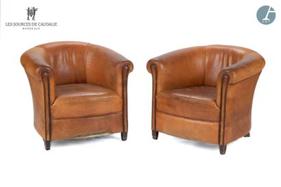 From the Sources de Caudalie
Pair of brown...