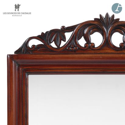 From the Sources de Caudalie
Pair of mirrors,...