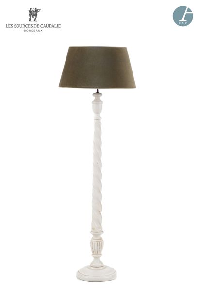 From Sources de Caudalie
Strong lot of lightings...