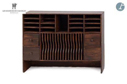 From Sources de Caudalie
Wooden locker, probably...